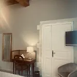 Des Arches 에그모르트